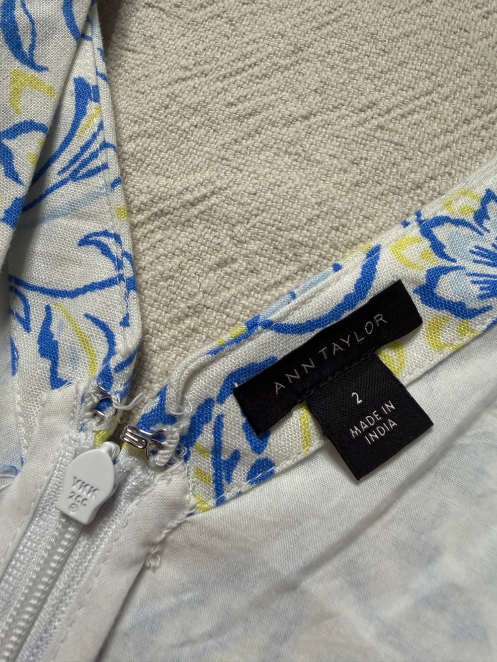 Ann Taylor Linen Puff Sleeve Floral Print Sheath Midi Dress 2 Summer Coastal - Picture 6 of 9